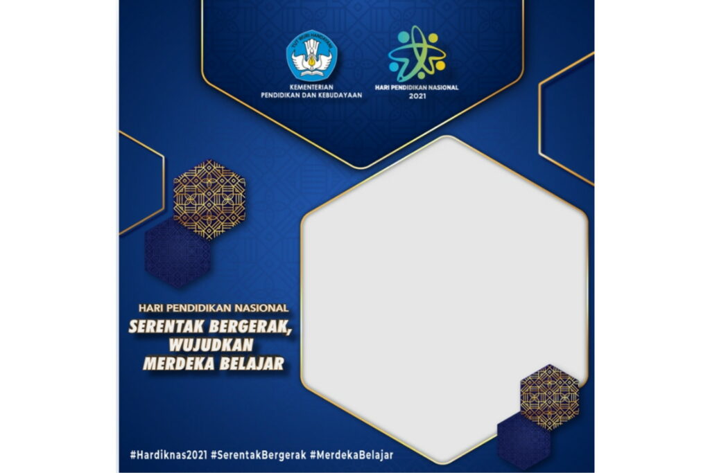 Semarakkan Hardiknas 2021, edit foto terbaikmu di bingkai, nih link akses Twibbonize. Siapkan foto terbaikmu di bingkai Hardiknas 2021, ada link download di sini..