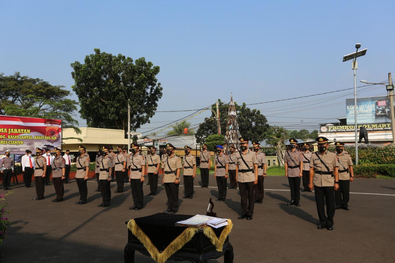 Polres Cianjur Rotasi Sejumlah Pejabat Utama dan Kapolsek, Berikut Daftarnya