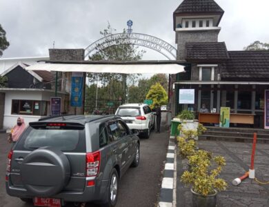 Kebun Raya Cibodas Mulai Ramai Pengunjung, Prokes Terus Diperketat