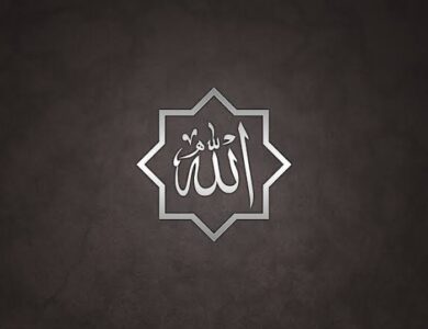 20 Sifat Wajib Allah yang Bisa Kita Kenalkan pada Anak Sejak Dini