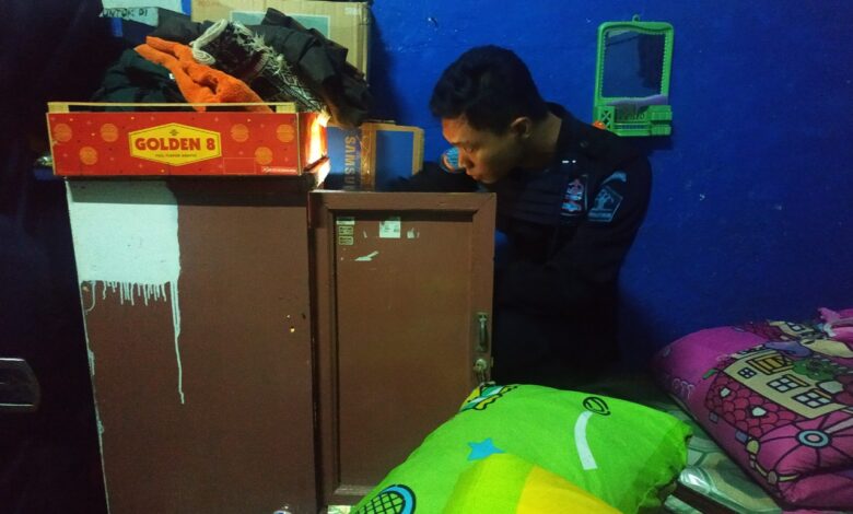 Lapas Cianjur Razia Rutin Kamar WBP, Temukan HP hingga Sajam