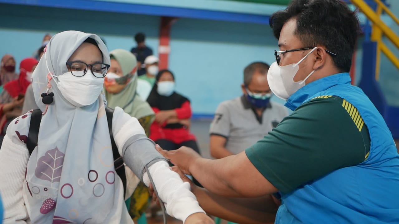 Sasar 1.100 Peserta, Polres Cianjur Gelar Vaksinasi Dosis Kedua