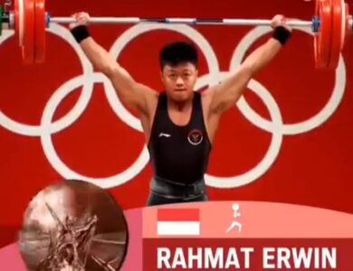 Lifter Rahmat Erwin Abdullah Sumbang Medali Perunggu untuk Indonesia
