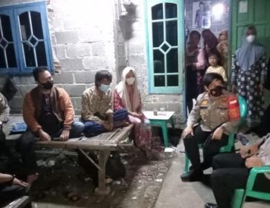 Viral! Pedagang Mainan Bantu Menghadang Begal dengan Sepedahnya hingga Penyok