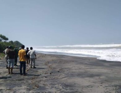 Lima Warga Terseret Ombak Pantai Cieurih Sindangbarang, Satu Orang Masih Hilang