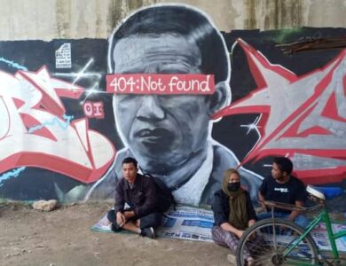 Viral! Ada Mural 'Jokowi 404: Not Found' di Tanggerang, Polisi Buru Pelaku!