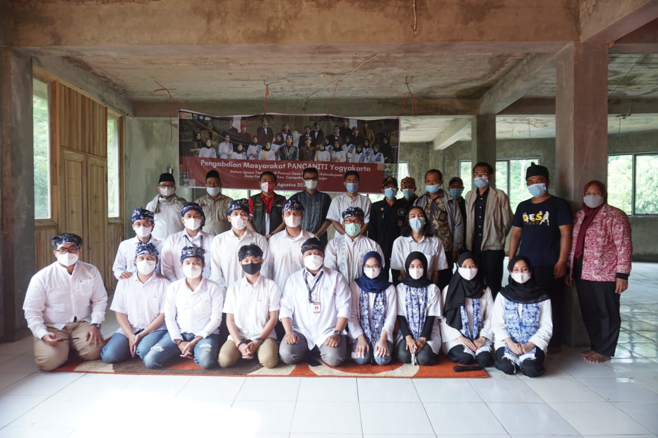 Lestarikan Budaya Cianjur, Mahasiswa Pancaniti Yogyakarta Turun ke Desa Karyamukti