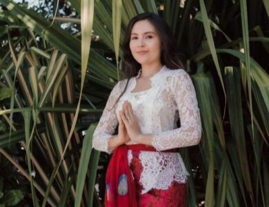 Diduga Lecehkan Bendera Merah Putih, Olivia Jensen Akan Dilaporkan ke Polisi