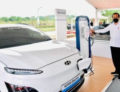 Groundbreaking Pabrik Baterai Kendaraan Listrik, Jokowi: Pertama di Asia Tenggara