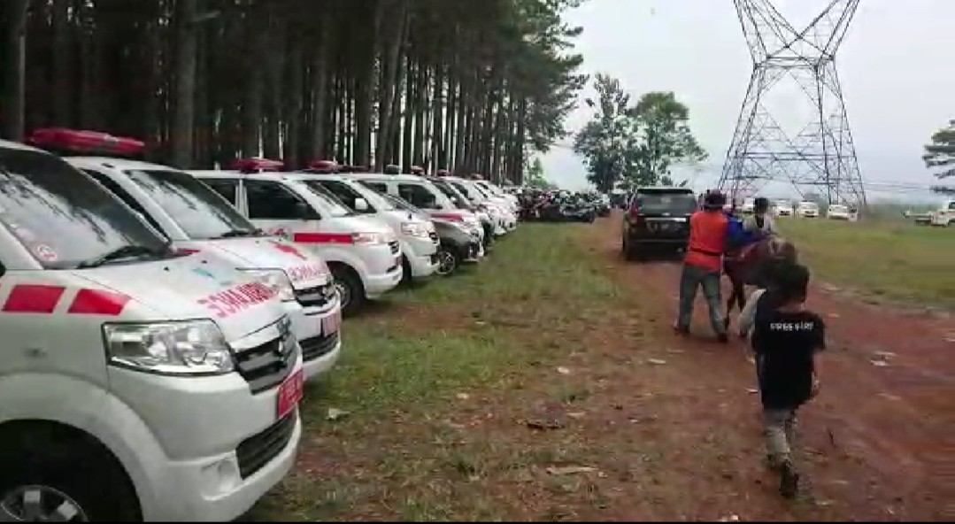 Pemersatu Ambulans Desa Gelar Budaya Nusantara di Wana Wisata Poklan