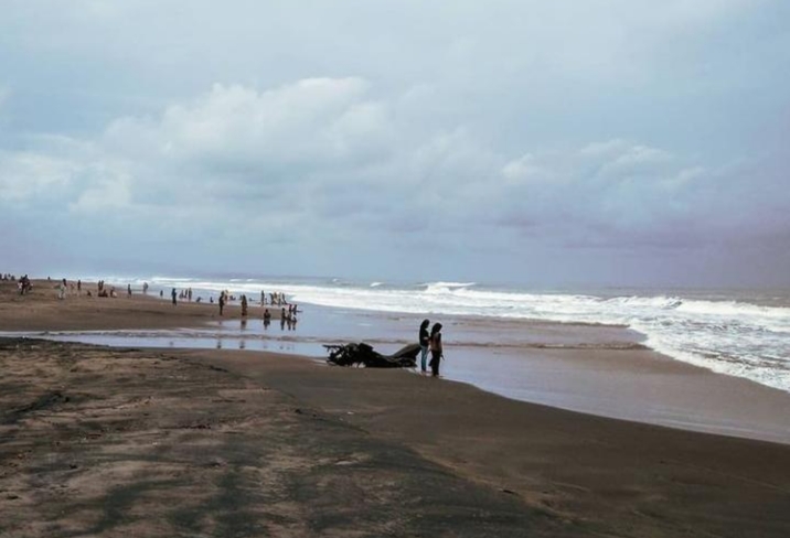 Pantai Selatan Cianjur Berstatus Siaga, Wisatawan Diminta Waspadai Gelombang Tinggi