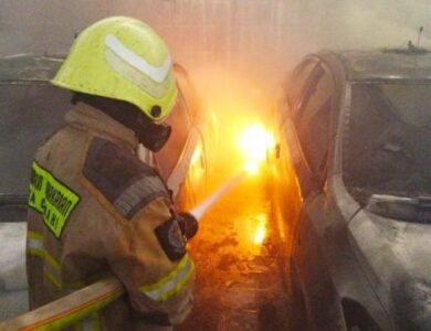 Heboh! Puluhan Taksi di Cimahi Terbakar, Pemilik Rugi hingga Miliaran