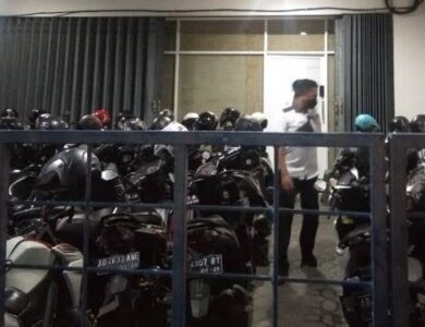 Lagi, Polisi Berhasil Gerebek Kantor Pinjol Ilegal, Bikin Korban Stres hingga Masuk RS!