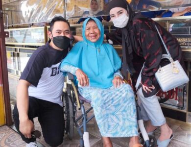 Prihatin Nasib Ibu Trimah, Crazy Rich Malang Langsung Meluncur ke Griya Lansia