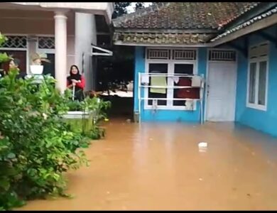 BMKG Sebut 22 Wilayah di Jawa Barat Berstatus Waspada Bencana