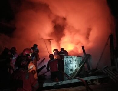 Kebakaran Hanguskan Bengkel Motor di Karangtengah