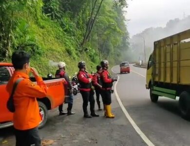 Hilang di Cadas Pangeran, Yana Ditemukan di Cirebon, Netizen: se-Jawa Barat Kena Prank