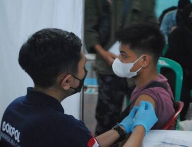 10 Puskesmas di Cianjur Mulai Gelar Vaksinasi Covid-19 Malam Hari