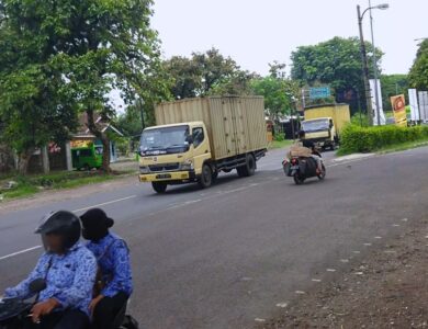 Jalan Cagak Eks Tol Citarum Rawan Kecelakaan, Banyak yang Lawan Arah!