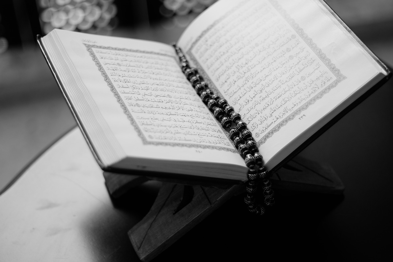 Surat Pendek dalam Alquran Lengkap dengan Artinya