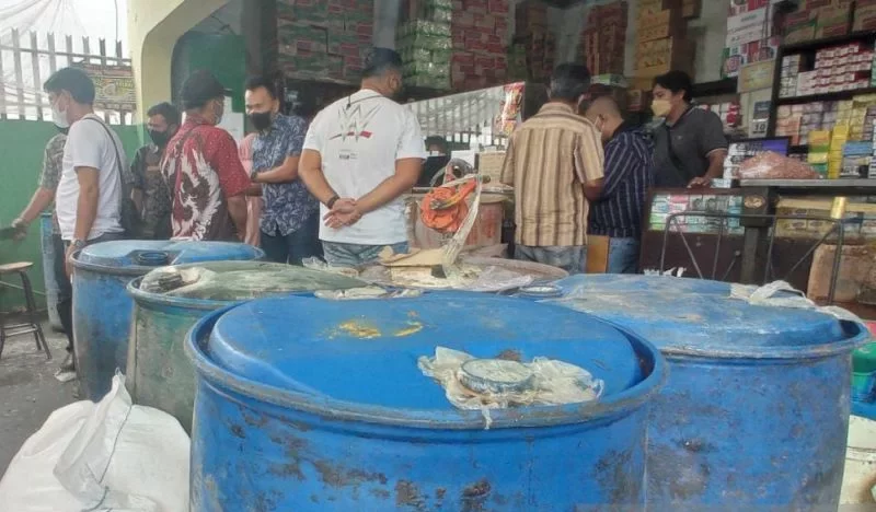 Penjualan Minyak Goreng di Cianjur Sengaja Dibatasi
