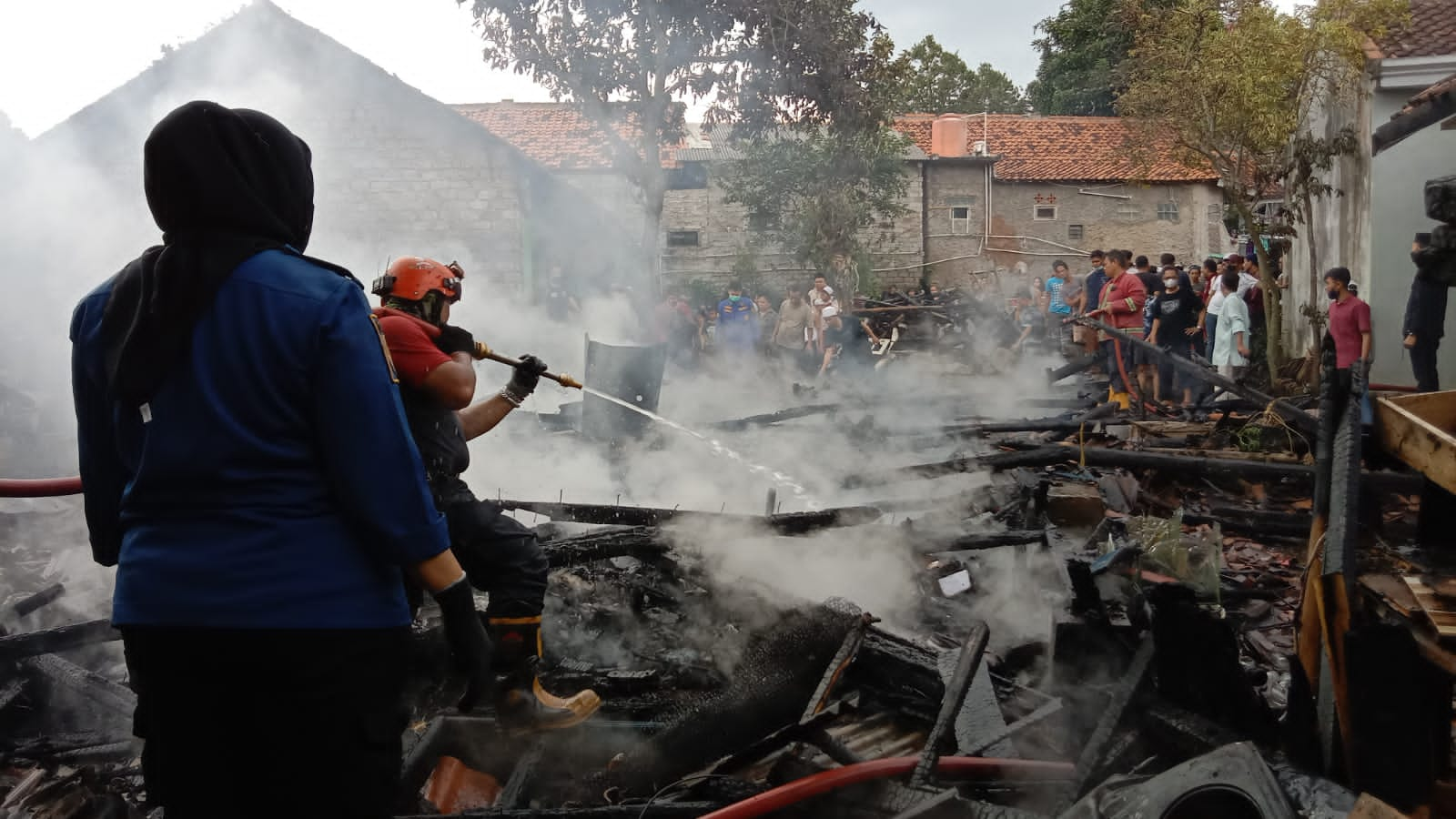 Korsleting Listrik, Satu Rumah di Karangtengah Ludes Terbakar