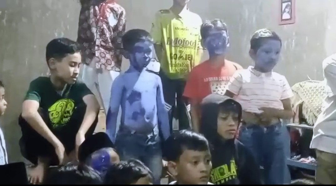 Serunya Tradisi Nobar Unik Ala Masyarakat di Ciranjang