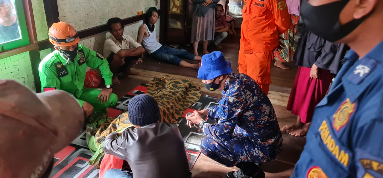 Nelayan yang Hilang Ditemukan Tim SAR di Muara Cidamar Cidaun dalam Kondisi Meninggal