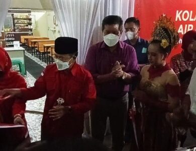 Wisata pemandian air panas