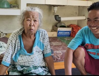 Nenek sebatang kara di Cianjur