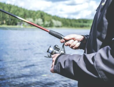Arti Mimpi Melihat Orang Memancing Ikan