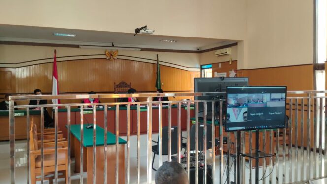 
 Sidang Suami Arab Siram Air Keras di Cianjur Ditunda.(Foto: Afsal Muhammad/cianjurupdate.com)