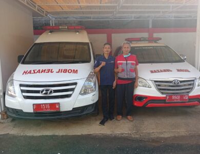 Perbedaan Mobil Ambulans dan Jenazah