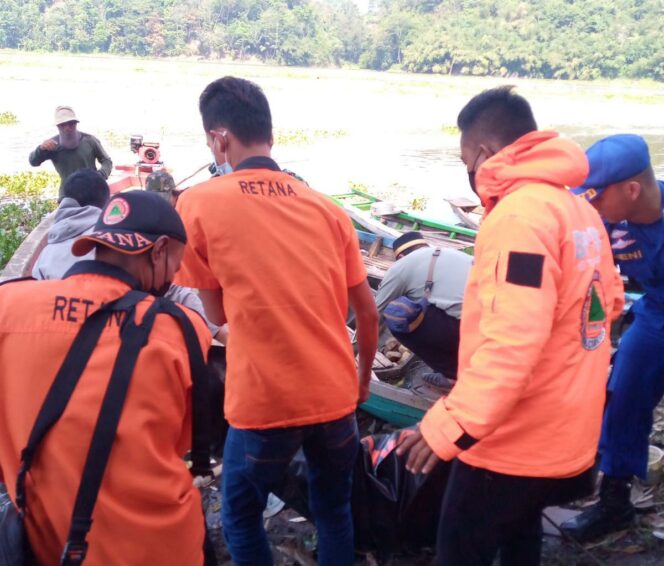 
 Kakek Mamad Ditemukan di Sungai Cisokan Cianjur Usai Hilang Saat Cari Lalap.(Foto: Istimewa)