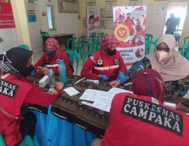 Antisipasi Covid-19, BIN RI dan Puskesmas Campaka Gelar Vaksinasi Massal