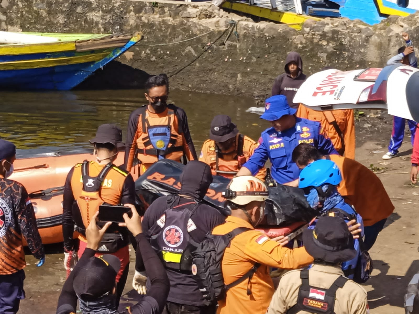 Seminggu Hanyut di Sungai Cianjur, Aceng Ditemukan Tak Bernyawa