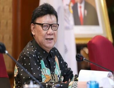 Profil dan Biodata Tjahjo Kumolo yang Meninggal Dunia 1 Juli 202, Akibat Infeksi Paru-paru, Sumber foto: Instagram.com/Chaidirsyam