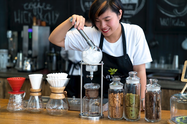 Tutorial 6 Cara Jadi Barista Profesional dan Baik