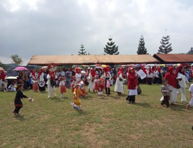 Rayakan HUT RI ke-77 dan Hari Anak Nasional, PAUD Se-Kecamatan Cipanas Gelar Karnaval