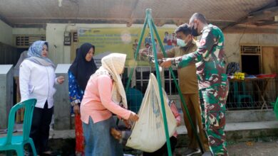 Gelar Posyandu, Satgas TMMD ke-114 Cianjur Ikut Pantau Perkembangan Balita