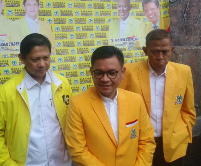 
 DPD Partai Golkar Jabar, Tb Ace Hasan Syadzily tanggapi isu kudeta di Cianjur.(Foto: Rendi Irawan/cianjurupdate.com)