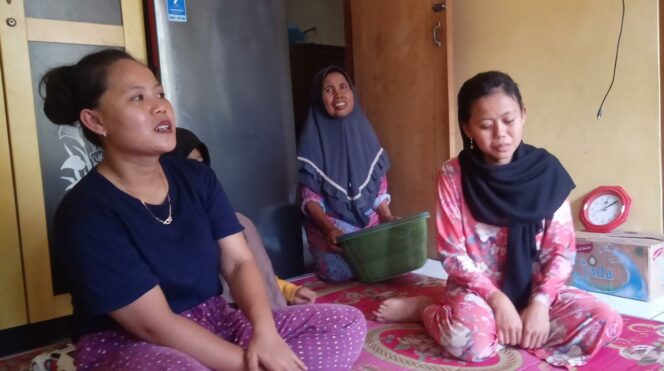 
 Keluarga Ipah Masripah (23), orang tua bayi yang meninggal karena mengalami gizi buruk di Kecamatan Mande, Cianjur.(Foto: istimewa)