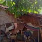 Tidak Ada Biaya, Pasutri Lansia di Cianjur Tinggal di Rumah Nyaris Ambruk