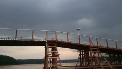 Pembangunan Jembatan Apung Hampir Selesai, Tapi Izin Belum Punya