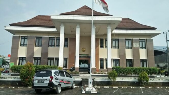 
 Poligami Bisa Didaftarkan ke Pengadilan Agama Cianjur.(Foto:Afsal Muhammad/cianjurupdate.com)