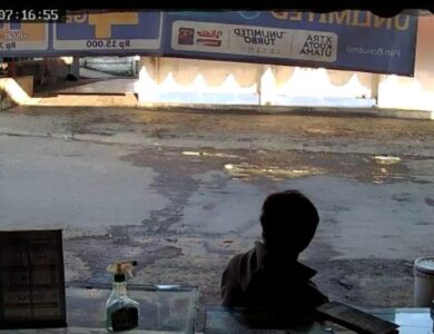 Aksi nekat pencurian Handphone di Cianjur terekam CCTV