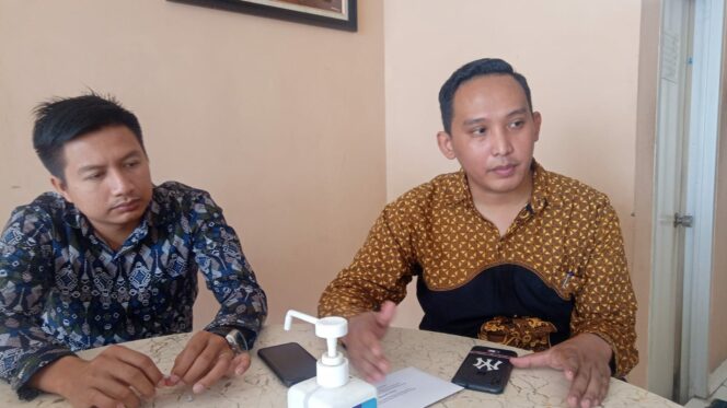 
 Kuasa Hukum Ayi Irma, Gilang Arvasendra dan Elan Setiawan.(Foto: Istimewa)