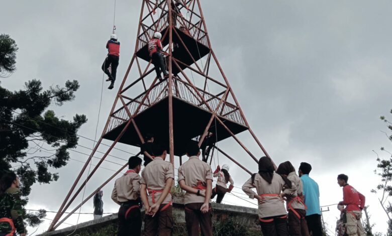 Vertical Rescue Regional Cianjur Gelar Latihan ke Sejumlah Komunitas, Organisasi dan Sekolah
