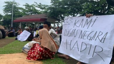 Tuntut Tuntaskan Mafia Tanah, Puluhan Petani Cianjur Unjuk Rasa 