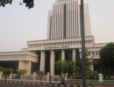 wewenang mahkamah agung, tugas mahkamah agung brainly, tugas mahkamah agung dan mahkamah konstitusi, fungsi mahkamah konstitusi, dasar hukum mahkamah konstitusi, 3 tugas ma, tugas dan wewenang kehakiman, sebutkan 2 tugas mahkamah agung